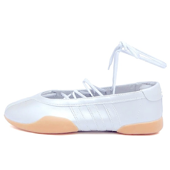 Adidas Ballet TAEKWONDO MEI sneakers with box in silver/gum